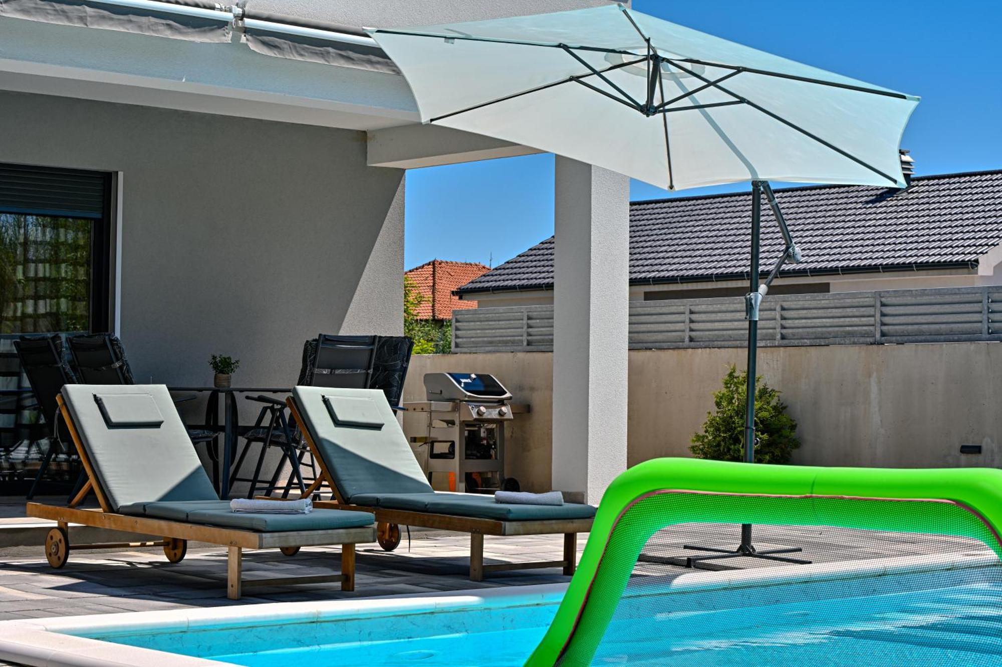 Holiday home House Sara With Heated Pool